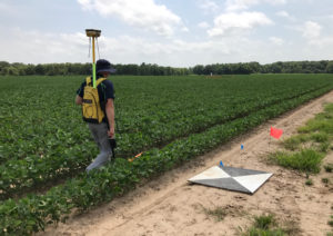 In a project led by Arva Intelligence, Berkeley Lab scientists will monitor carbon emissions and other indicators at five commercial farms in California and Arkansas. (Credit: Jay McEntire/Arva Intelligence)